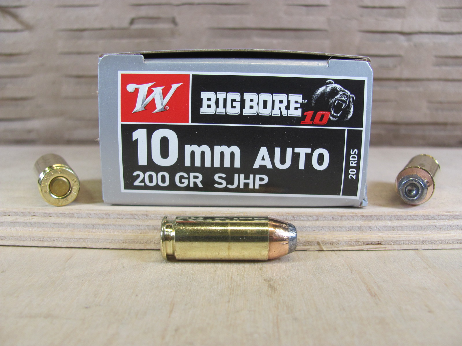 10mm-auto-200-grain-semi-jacketed-hollow-point-winchester-big-bore-ammo